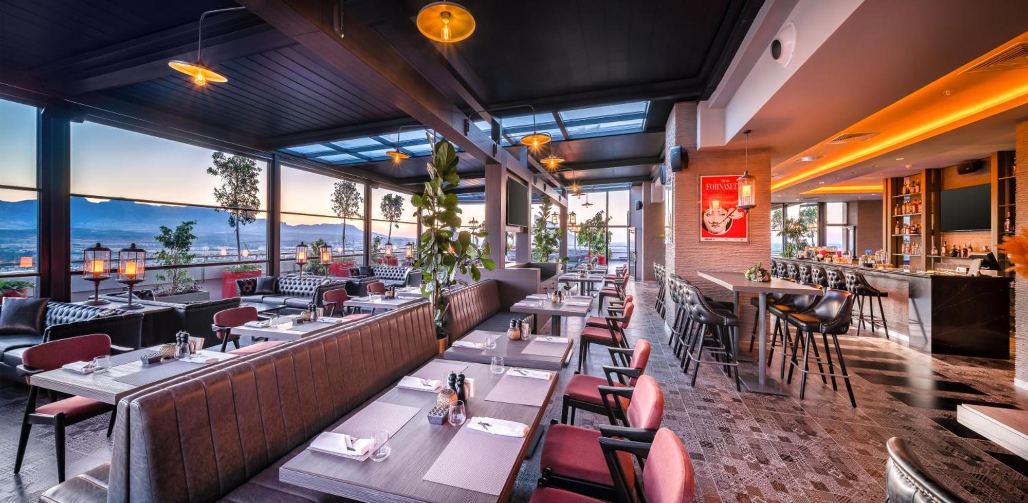 Concorde Tower Hotel & Casino ニコシア エクステリア 写真 The restaurant