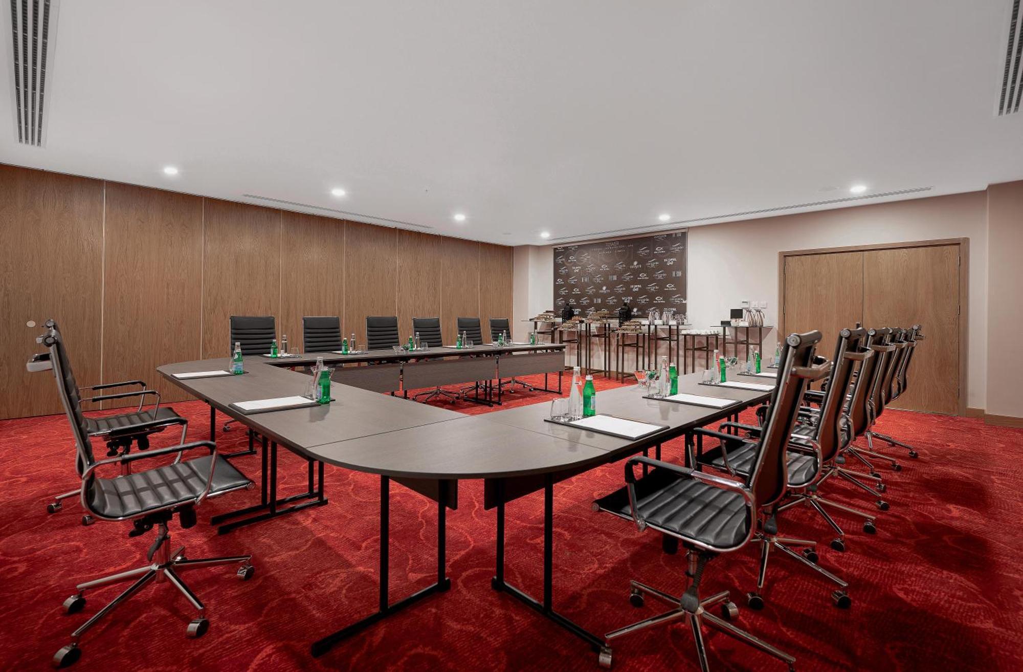 Concorde Tower Hotel & Casino ニコシア エクステリア 写真 Meeting room