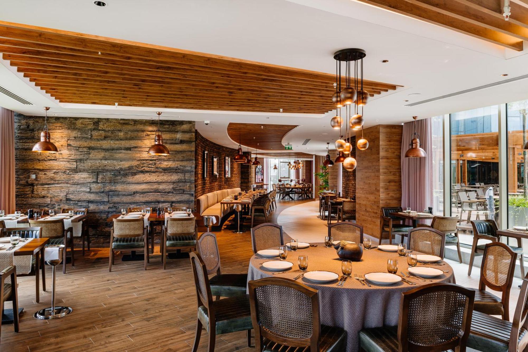 Concorde Tower Hotel & Casino ニコシア エクステリア 写真 The interior of the restaurant